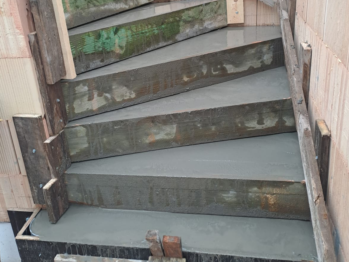 NN Algemene Bouwbedrijf staat bekend voor betontrappen